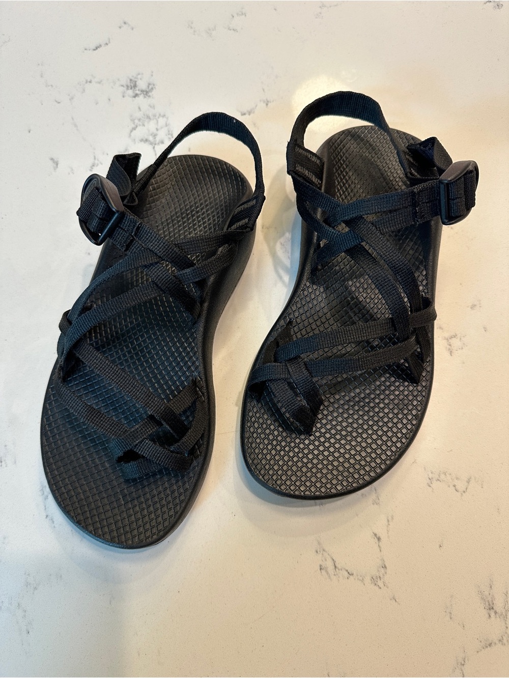 Chaco Black XZ2 Classic Strappy Sport Sandal Women’s size 8
